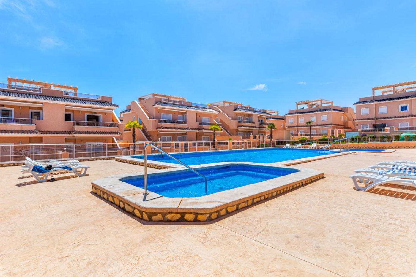 Apartments Punta Prima Indoor & Outdoor Pool Torrevieja Exterior foto